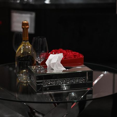 Love Time Marsilia Exterior foto